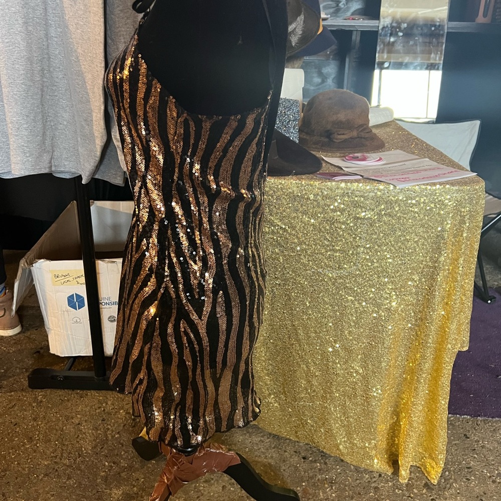 Sparkle and shine Make an offer!